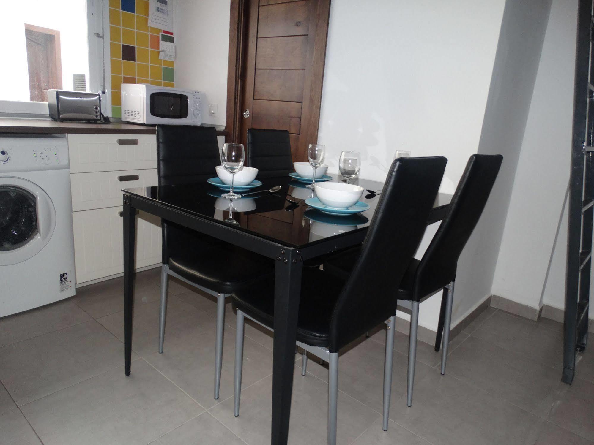 Appartement - Nuno Gomez, 24 *