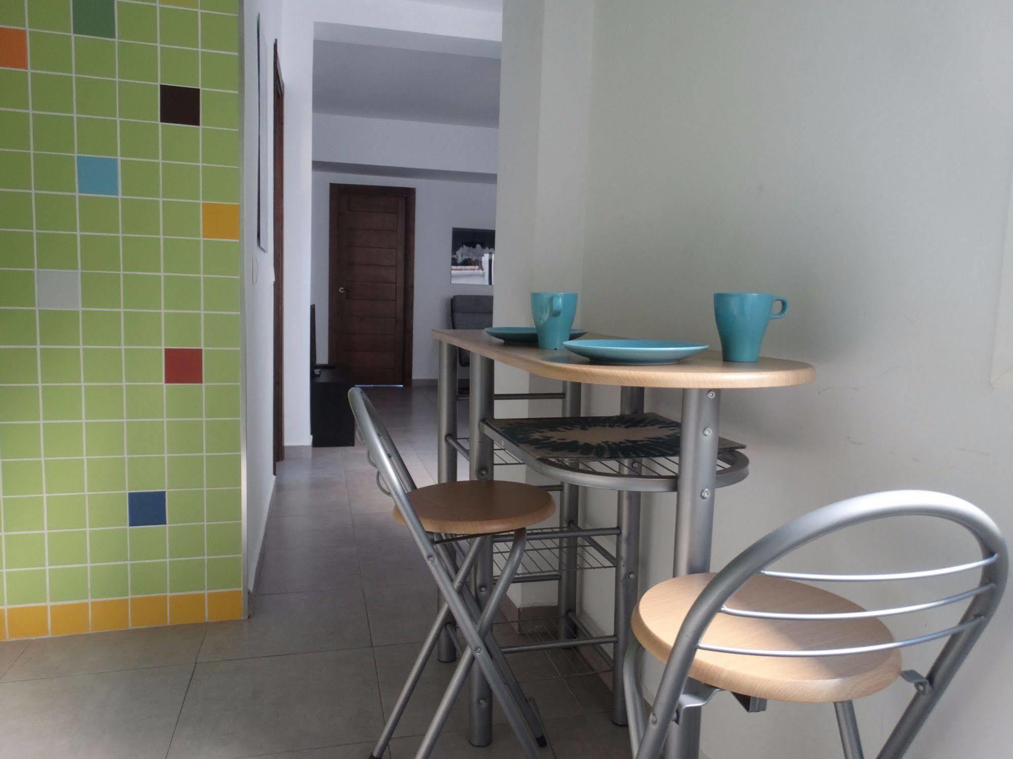 - Nuno Gomez, 24 Appartement Málaga