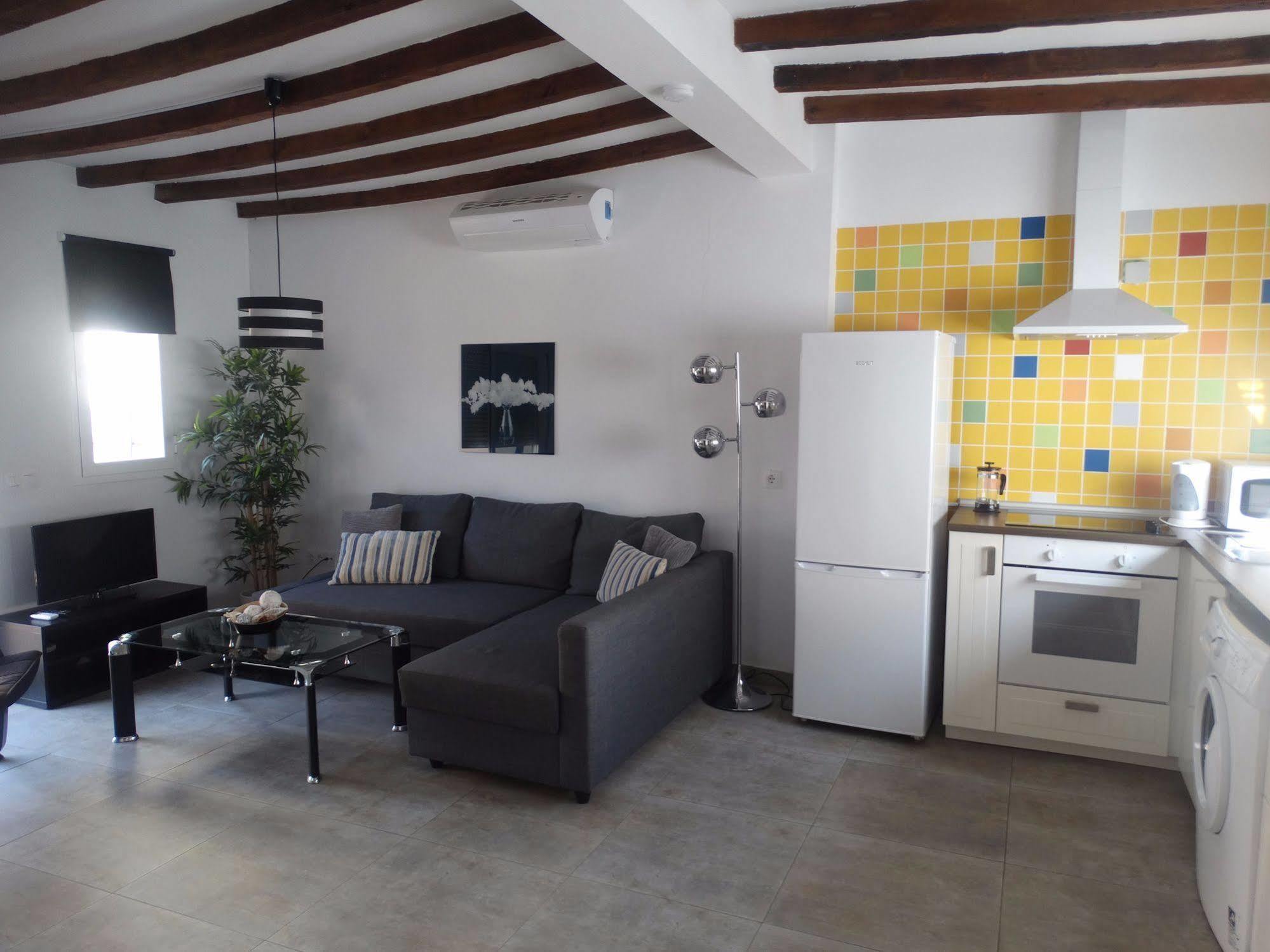 - Nuno Gomez, 24 Appartement Málaga