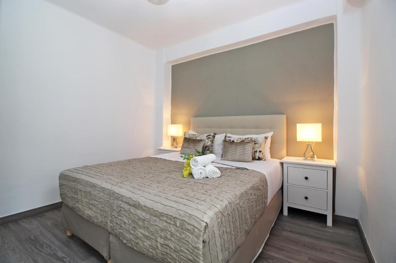 Del Parque Flats - San Millan Apartamento