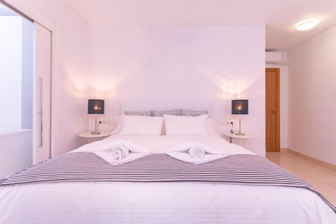 Lägenhet Livemálaga Terrace Deluxe Málaga