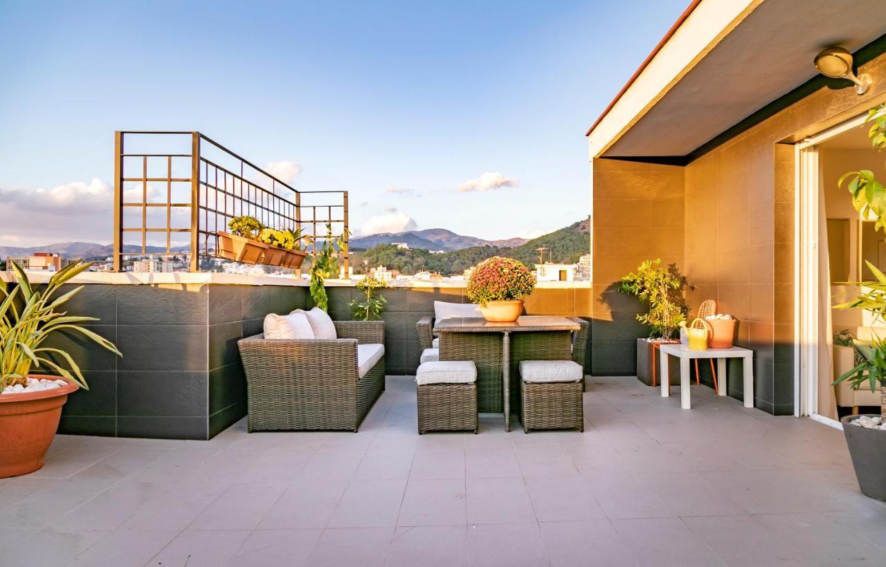 Livemálaga Terrace Deluxe Lägenhet *