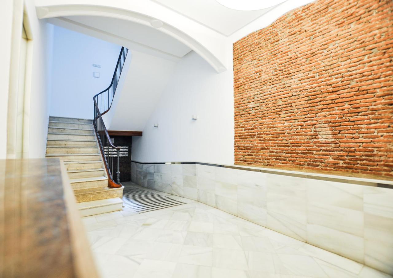 Renthas Atico Picasso Apartamento *