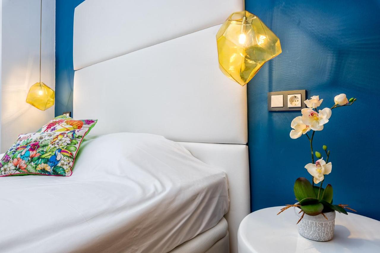 Atico Con Terraza Ac 1hab En El Centro Y Piscina Comunitaria Appartement Málaga