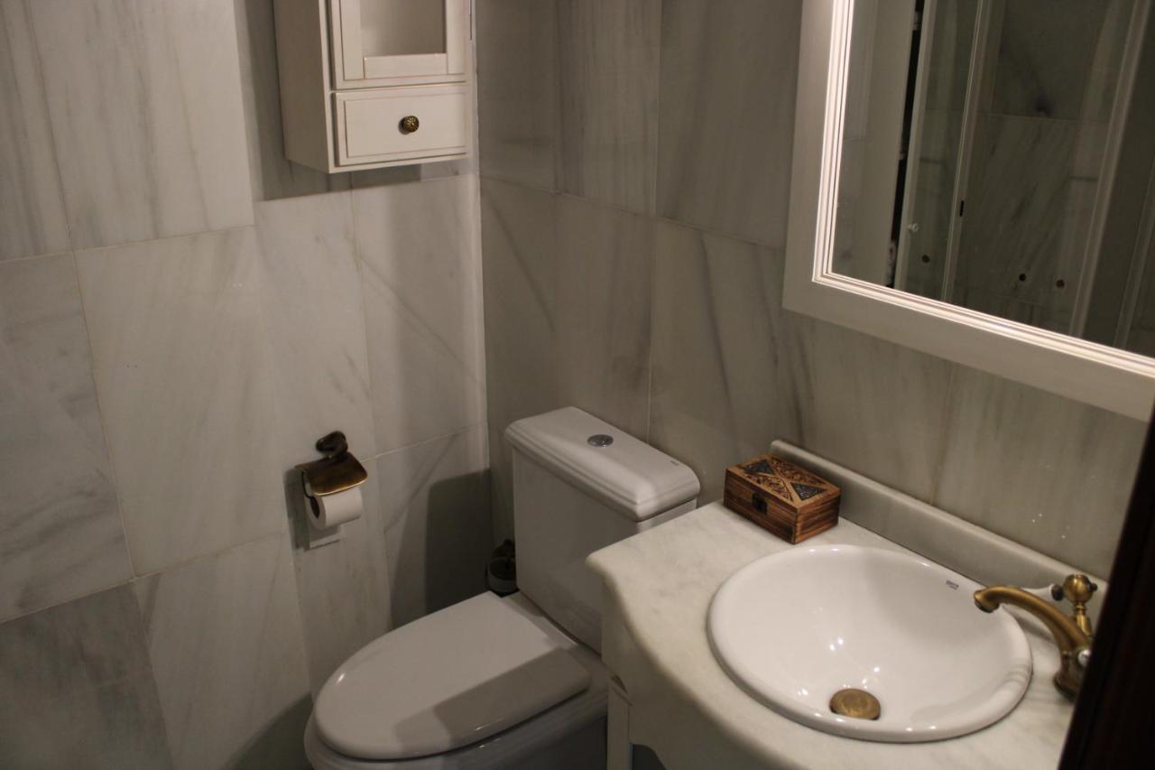 Fan Flat Carreteria Apartment