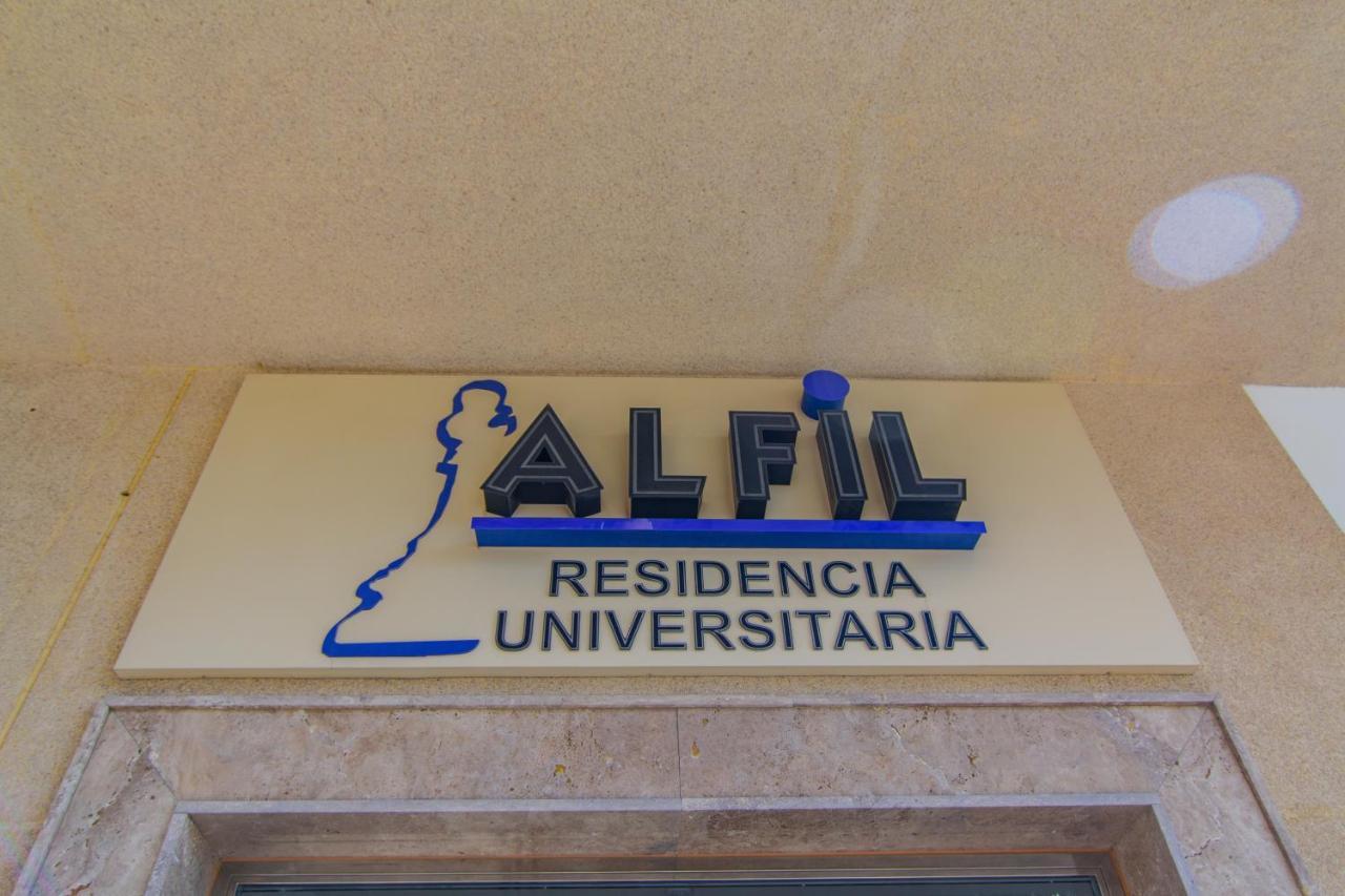 Apartamento Residencia Universitaria Alfil *