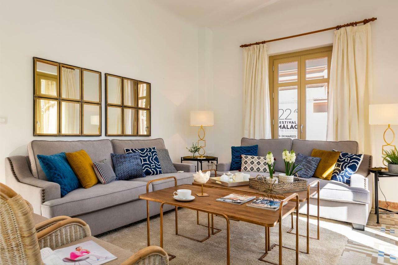 Genteel Zegri * Malaga