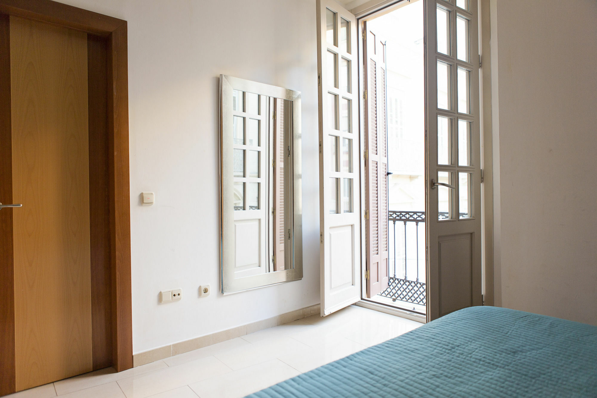 Suncity Flat Mitjana
