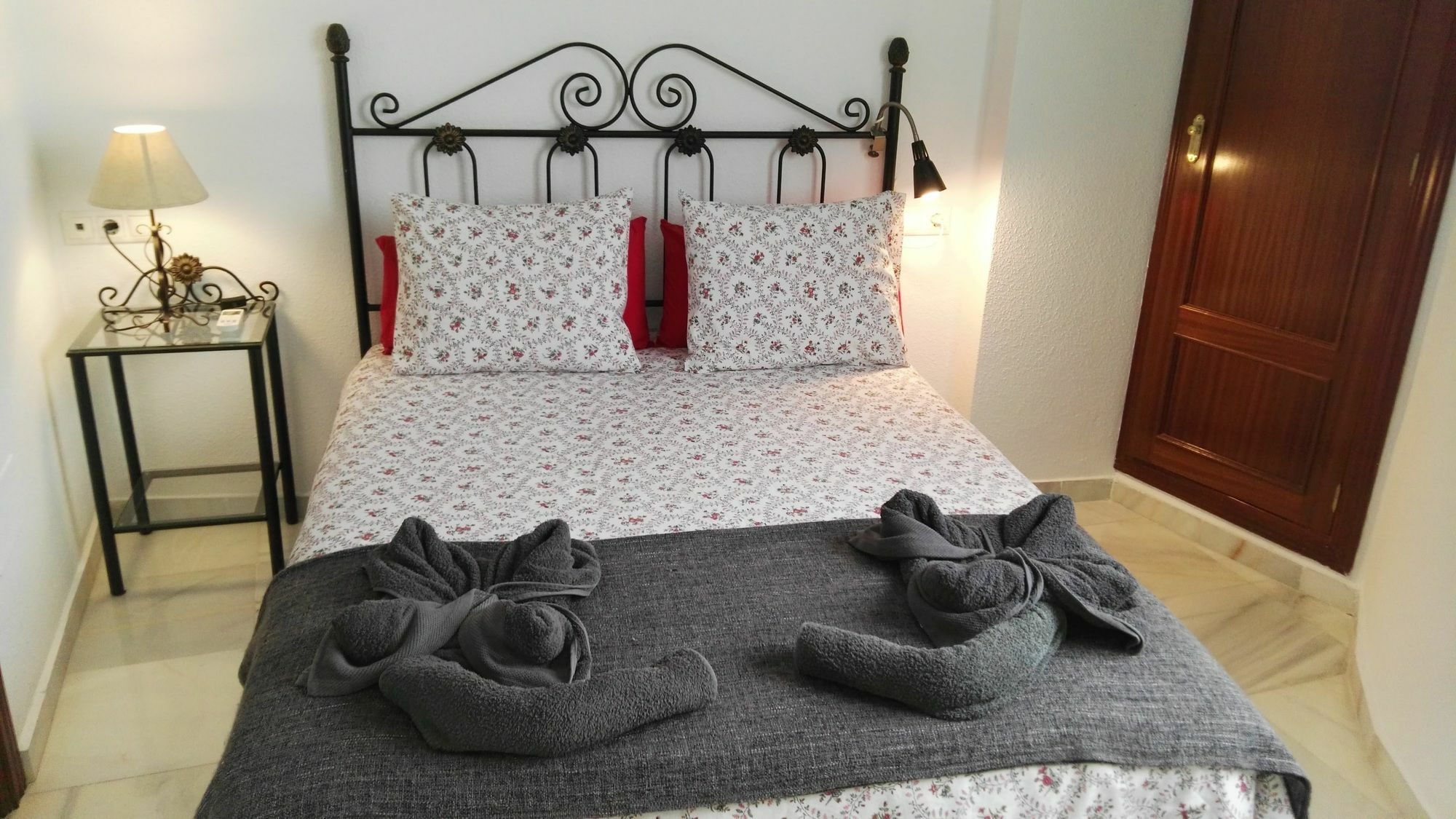 Fan Flat Rosaleda Apartamento
