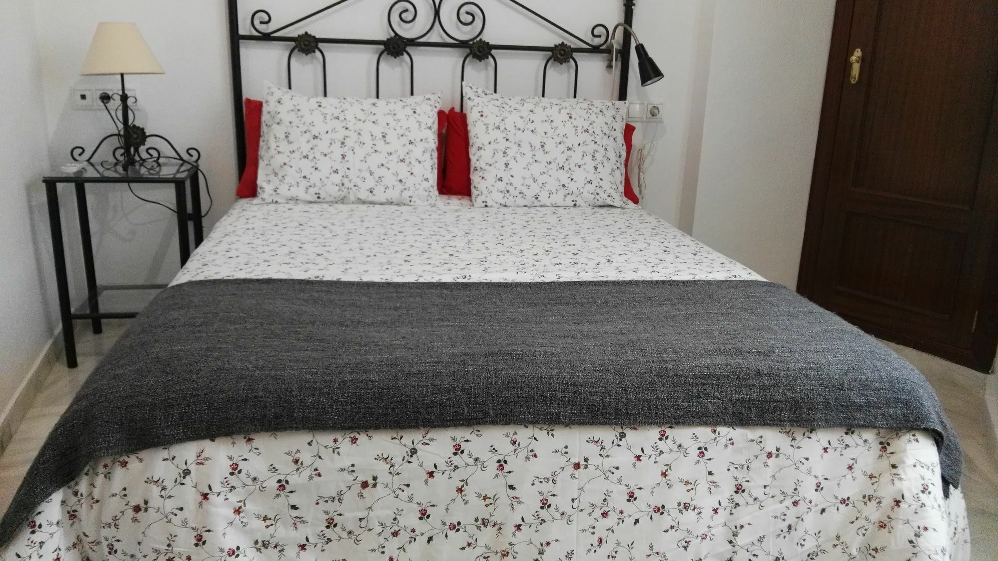 Fan Flat Rosaleda Apartamento *