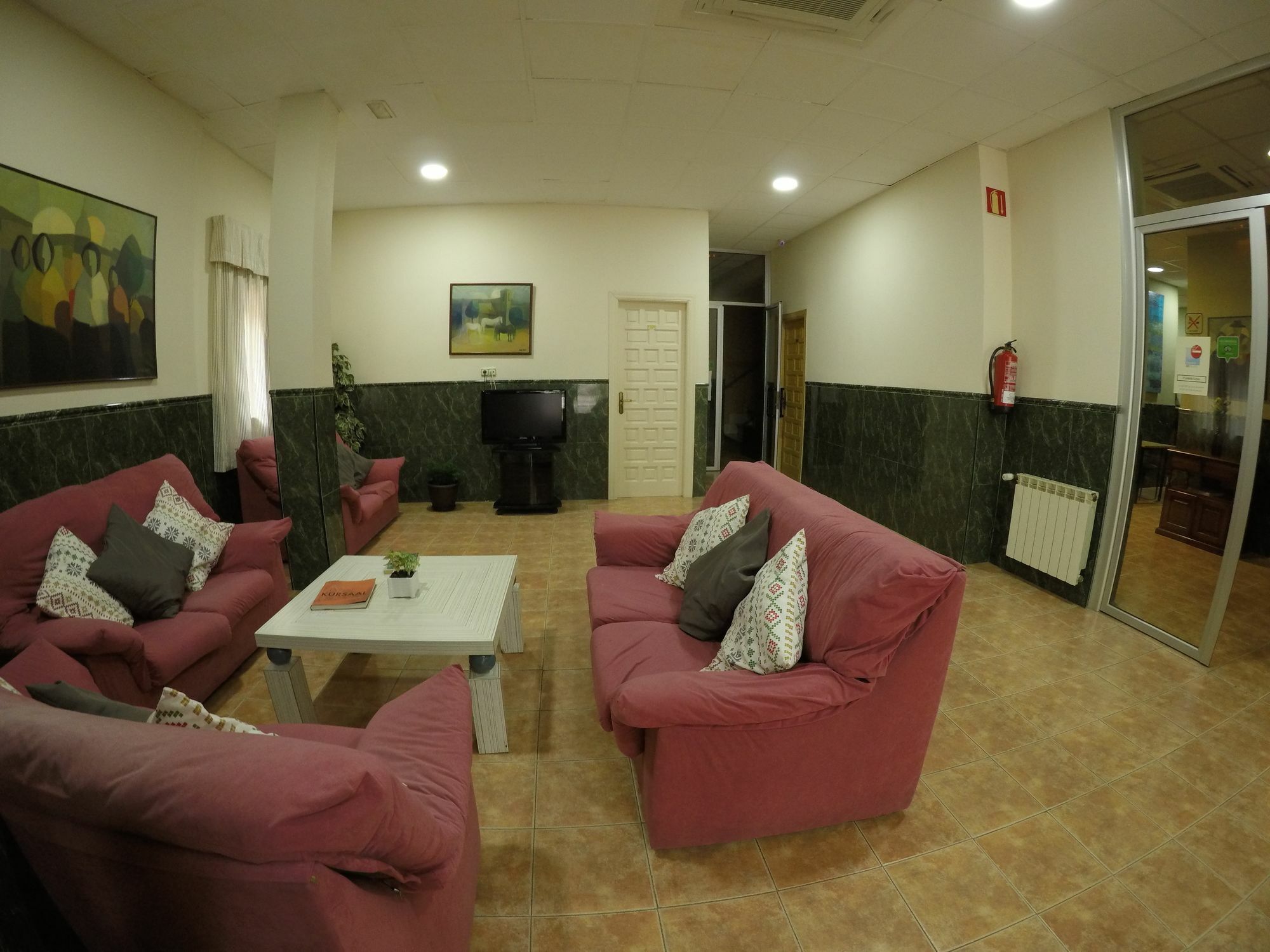 La Casa De Enfrente Gasthuis Málaga