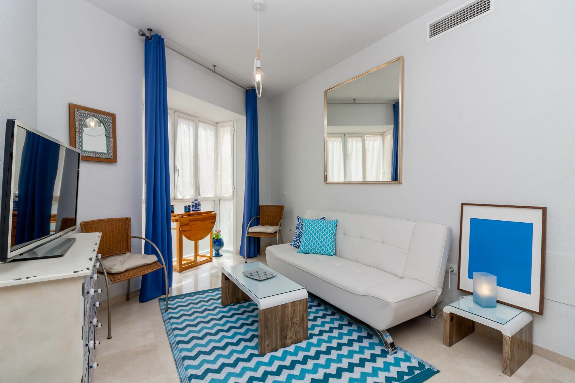 Jandele Capuchinos Canovas Apartamento *