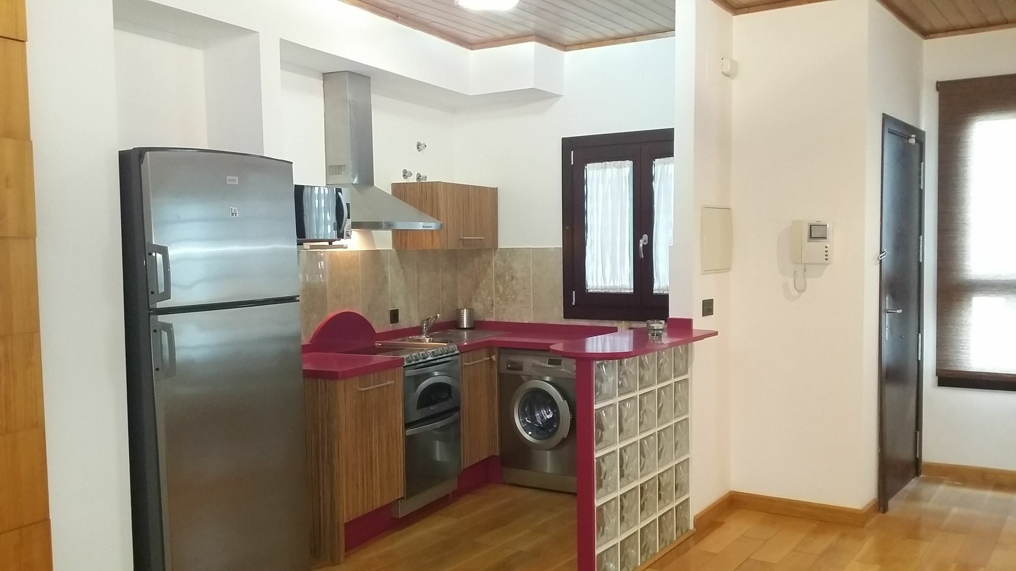Carreteria Premium By Caleta Homes Málaga