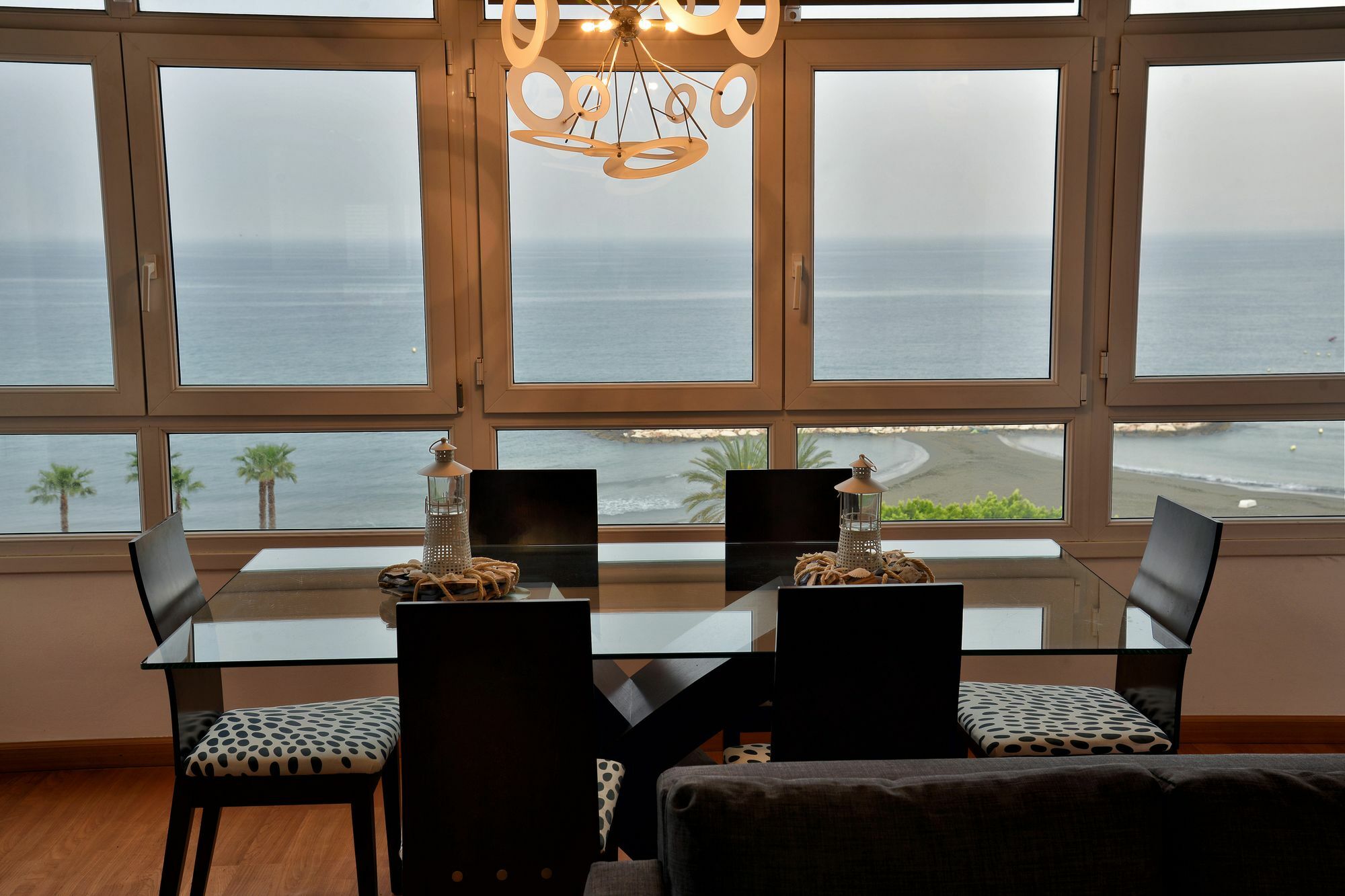 Jabega Wonderstays Apartment