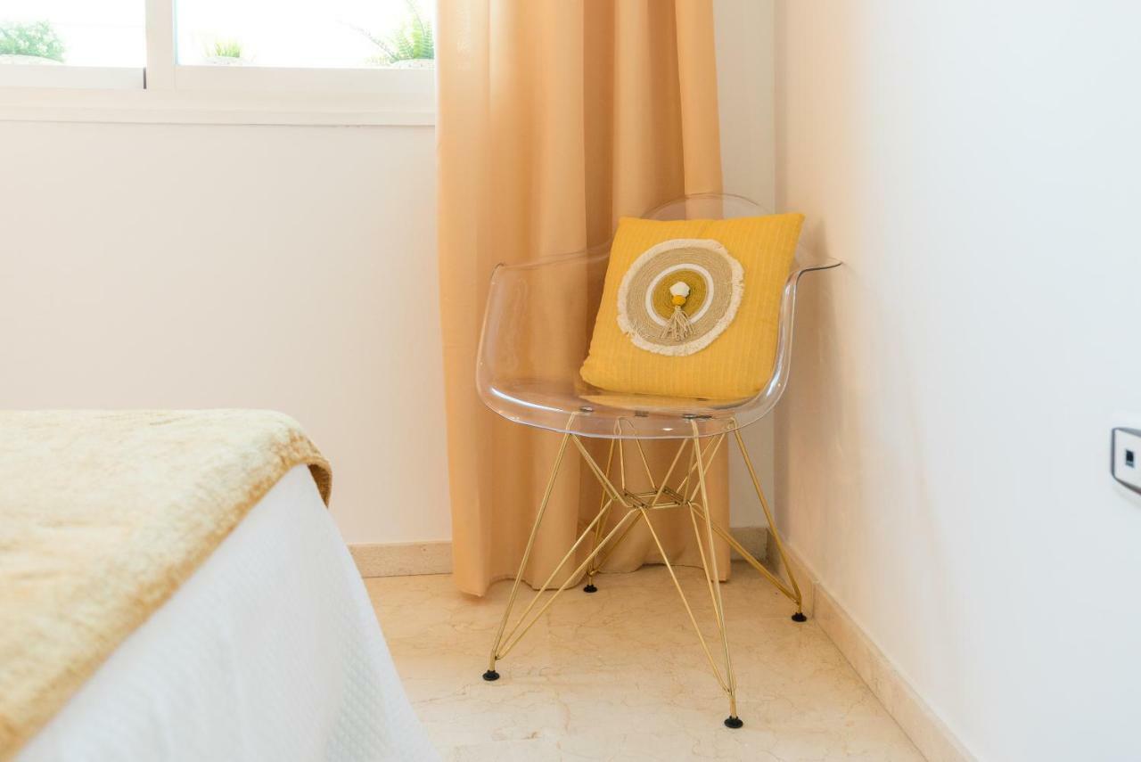 El Sol De Poniente: A 1 Minuto De La Playa, Piscina, Parking *