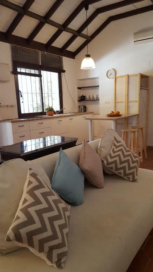 Quiet House In Casa de Férias Málaga