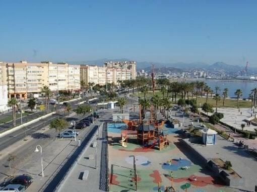Paseo Maritimo De Poniente Appartement *