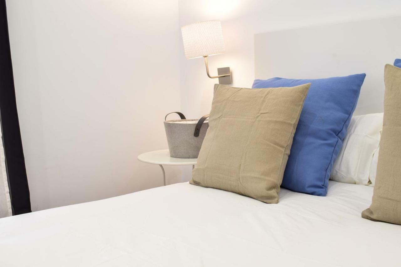 Lyrioshomes Cervantes Apartamento Málaga
