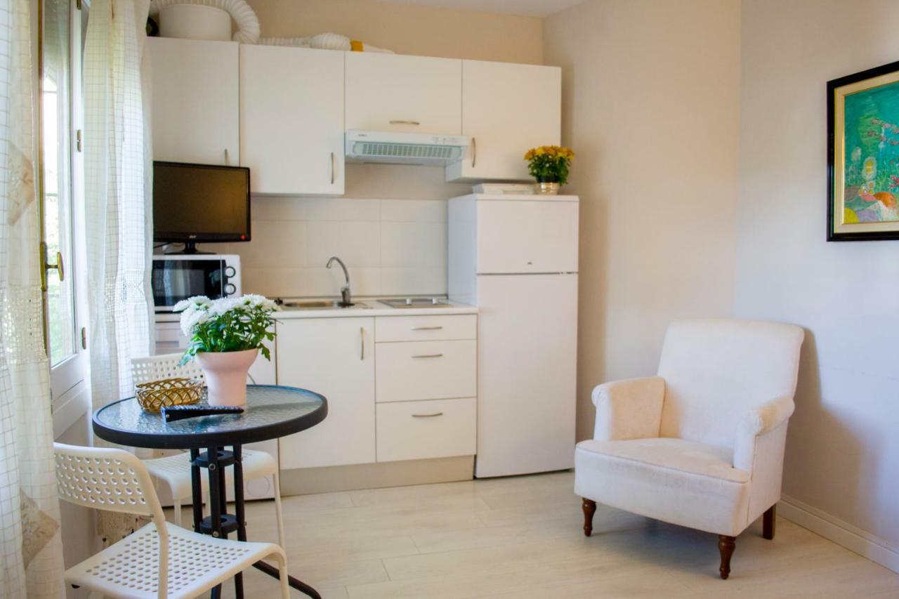 Apartment Entrepinares Málaga