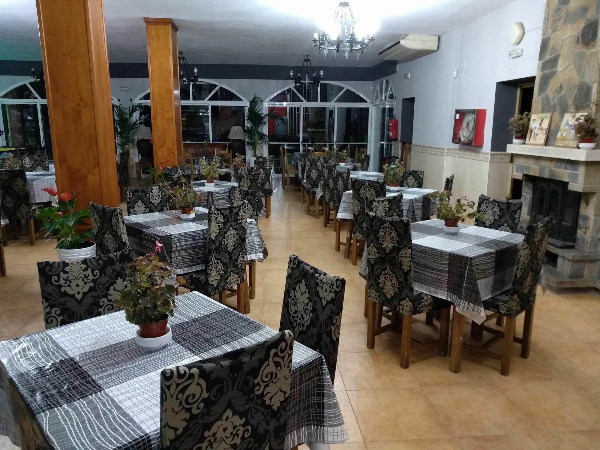 Nuevo Montesol Pensión
