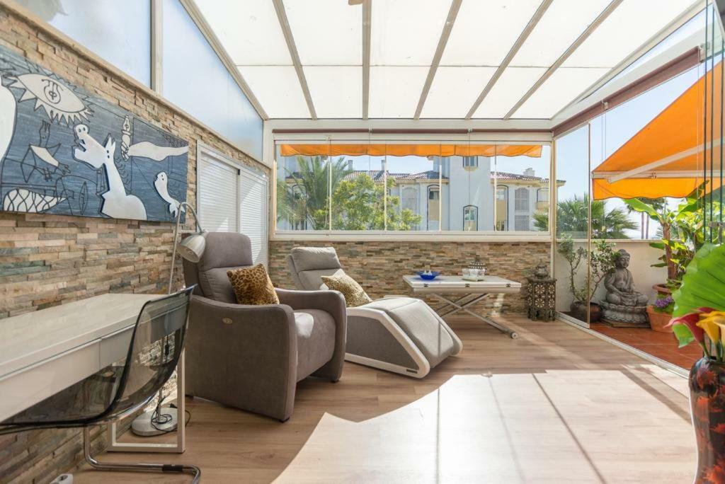 Apartment Lujo Al Lado Del Aeropuerto Parking Free Malaga