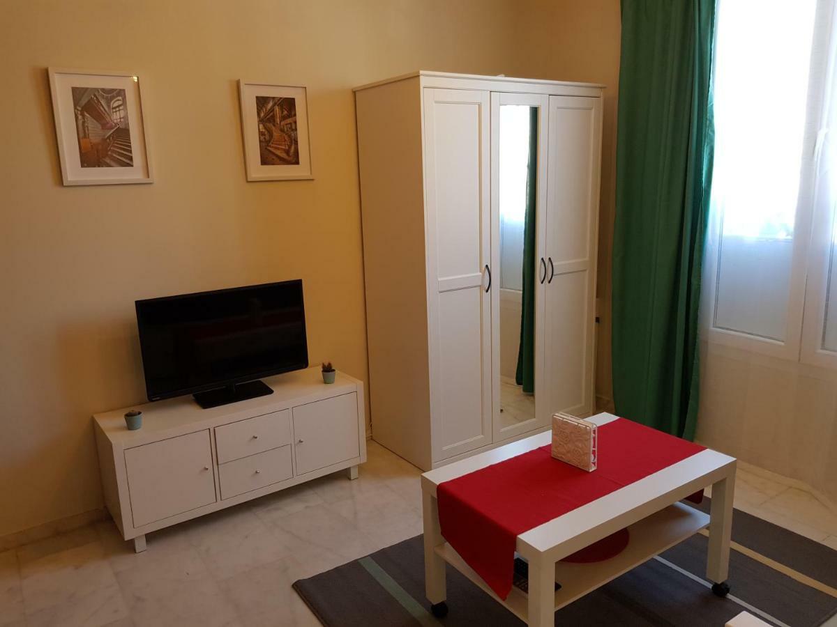 **** Genuar Center Apartment Málaga