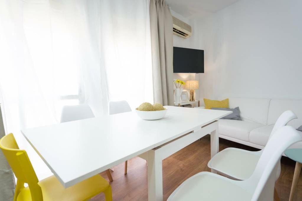Apartamento Lyrioshomes Cervantes *