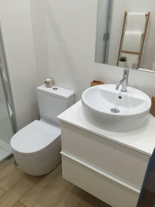 Apartamento Lyrioshomes Cervantes