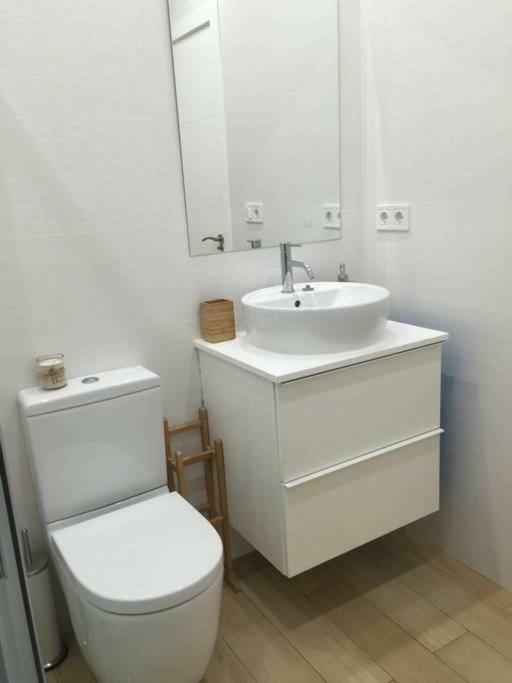 Apartamento Lyrioshomes Cervantes