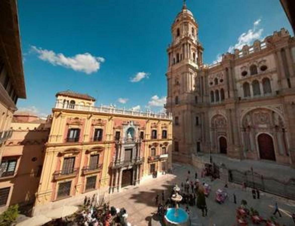 Family Patio&swimming Pool In Center Málaga