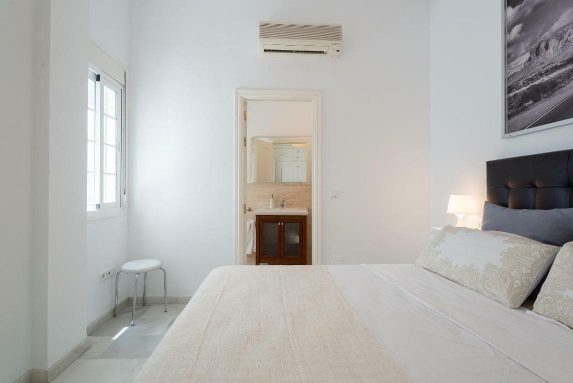 Ml1c-prime Location Marble With Patios * Málaga