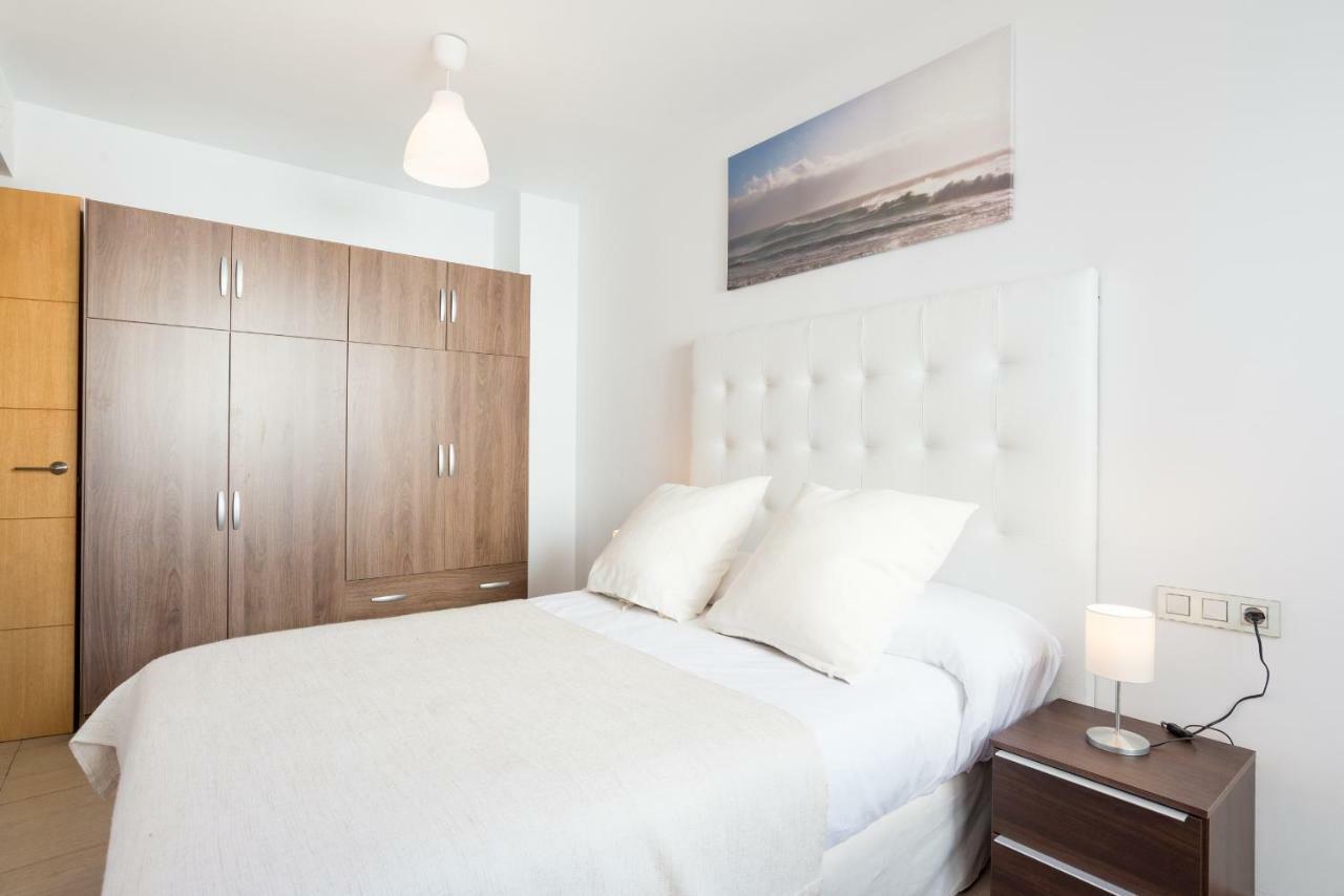 Apartment Ma2b-bright With Rooftops With Palms Near Old Town Málaga