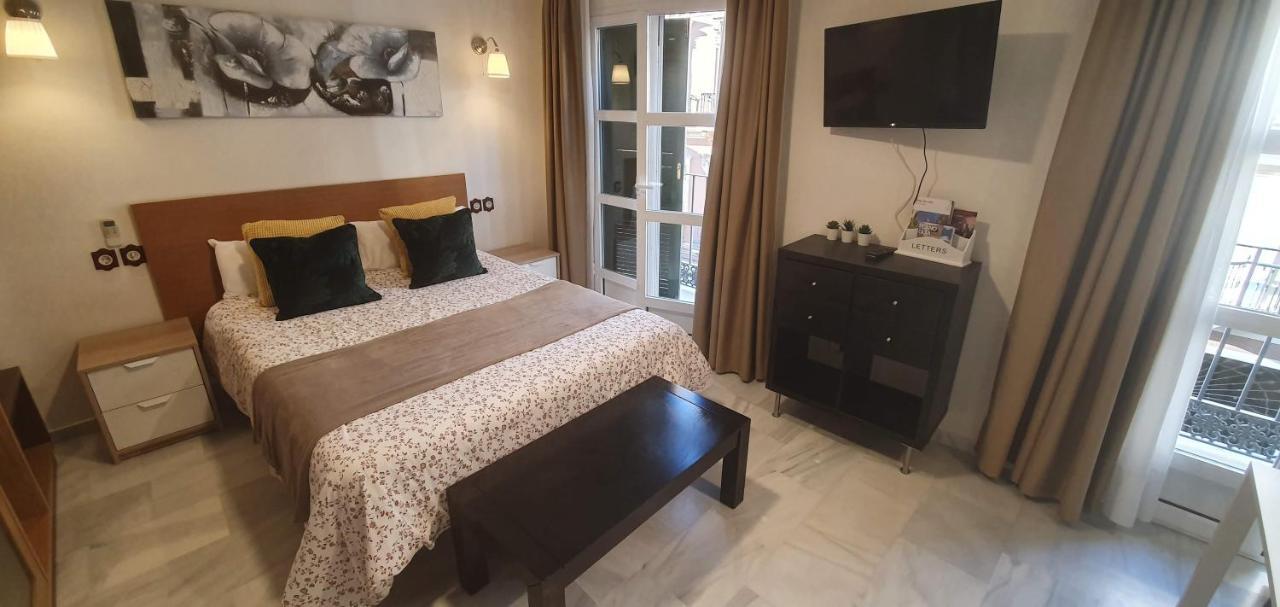 Fan Flat Carreteria Apartment *