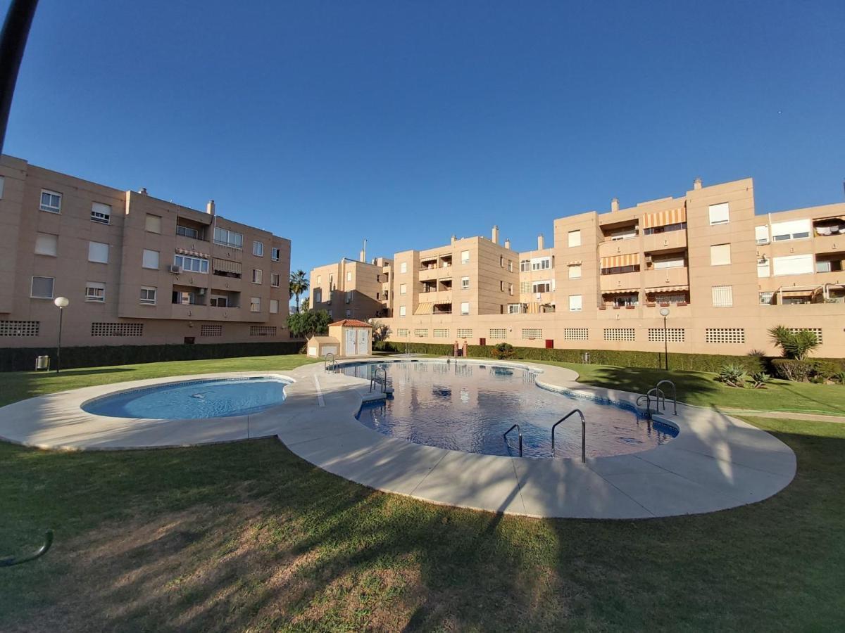Apartamento Del Parque Flats Guadalmar Relax 2 *
