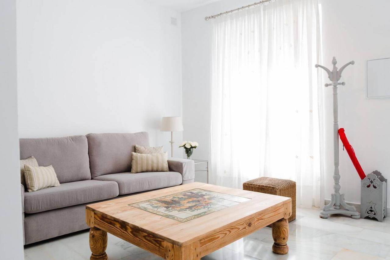 Apartment Loft En Primera Linea Del Paseo Maritimo Malaga
