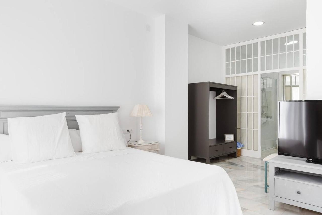 Loft En Primera Linea Del Paseo Maritimo Malaga