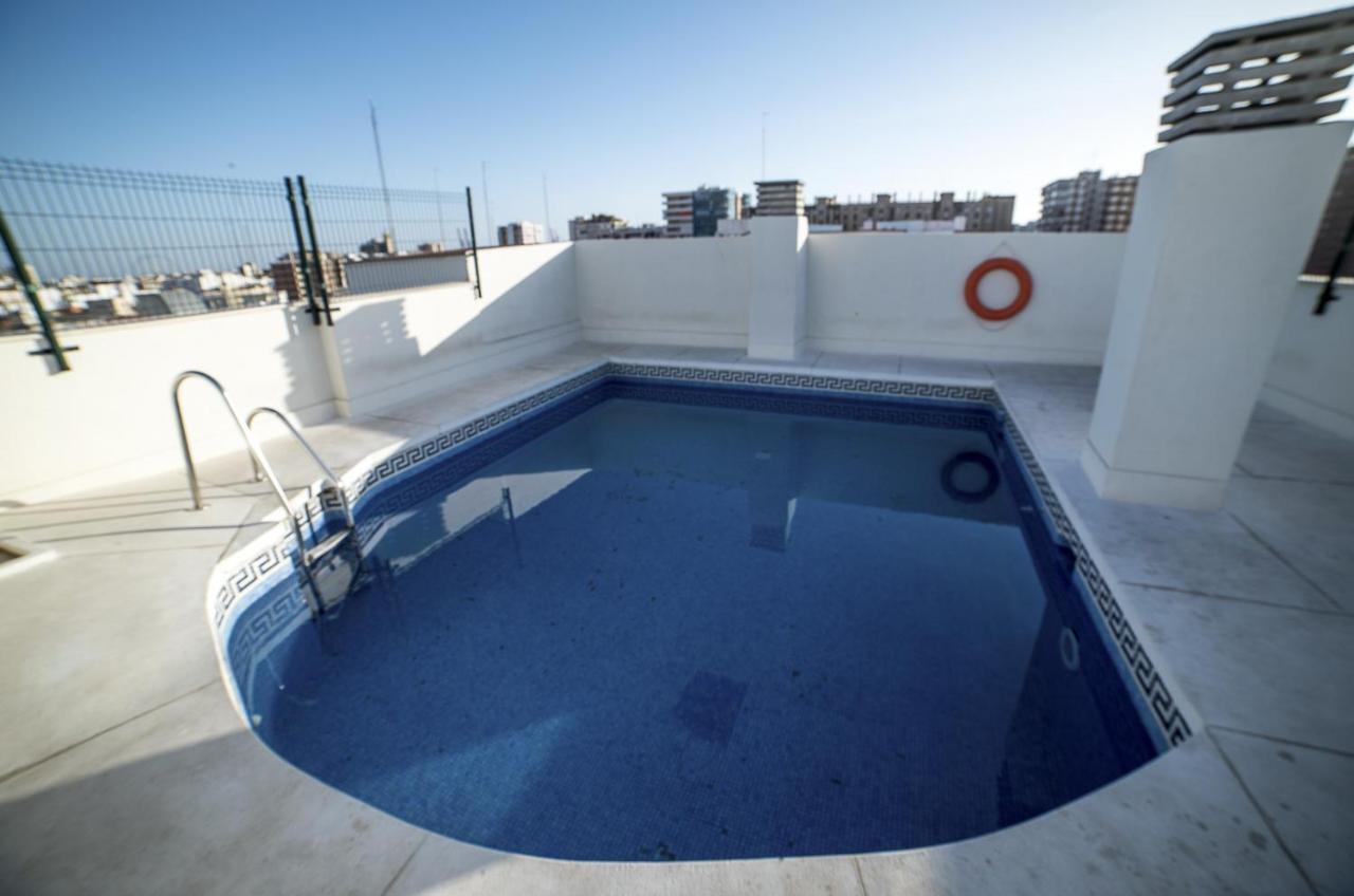 Sea & Wave Palencia Superior Pool