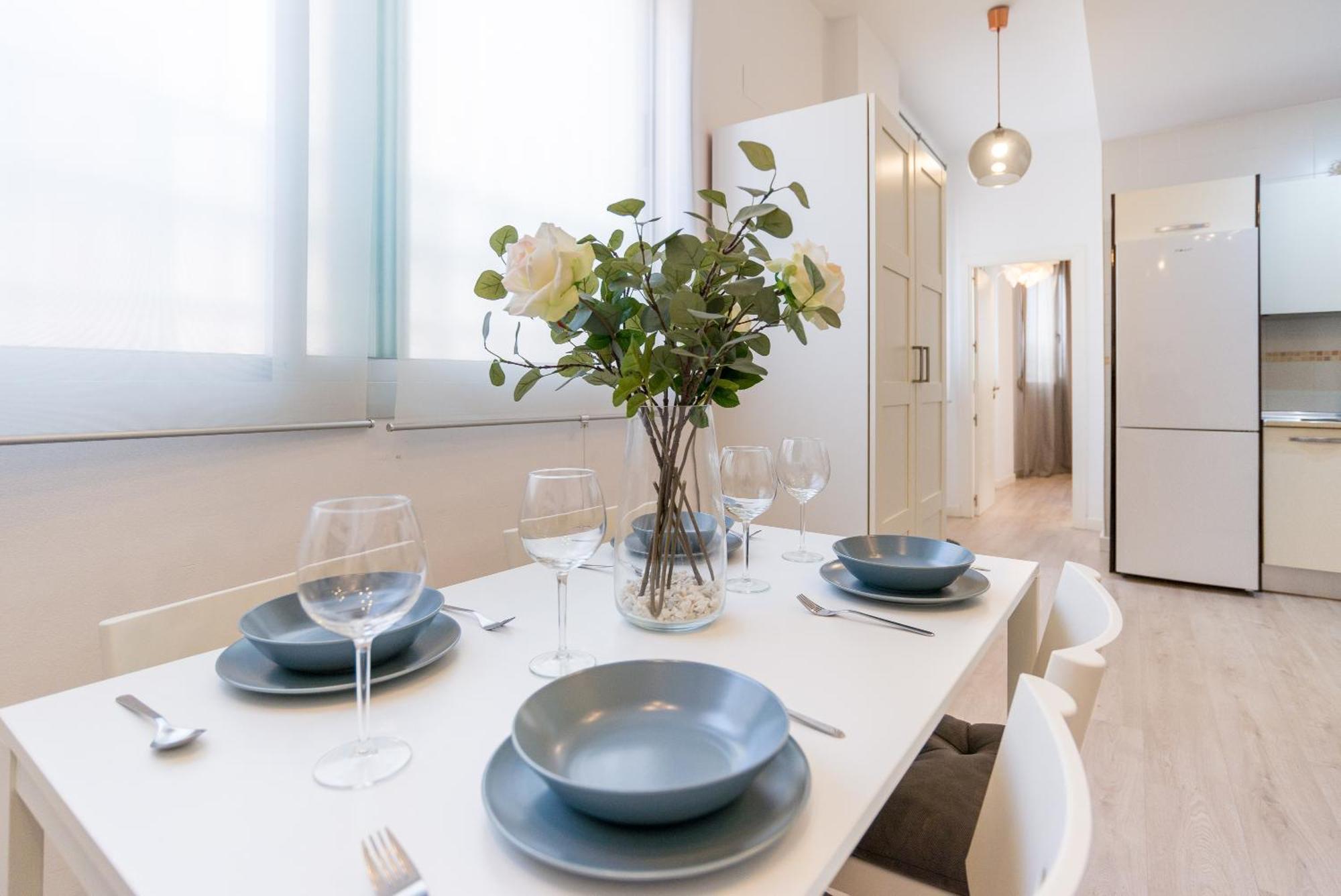 Mlg - Apartamento Trinidad Con Parking * Málaga
