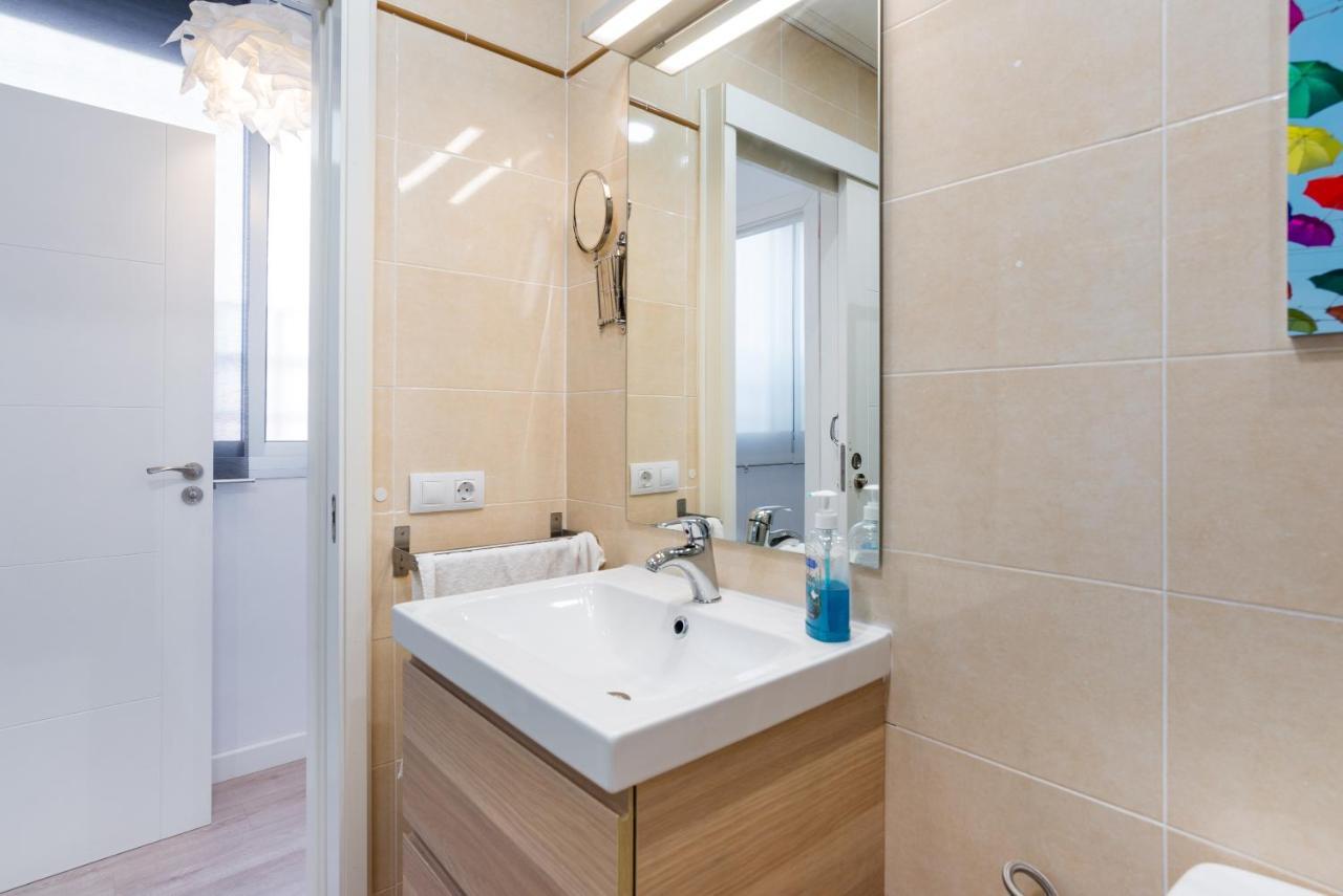 Apartamento Trinidad Con Parking * Málaga