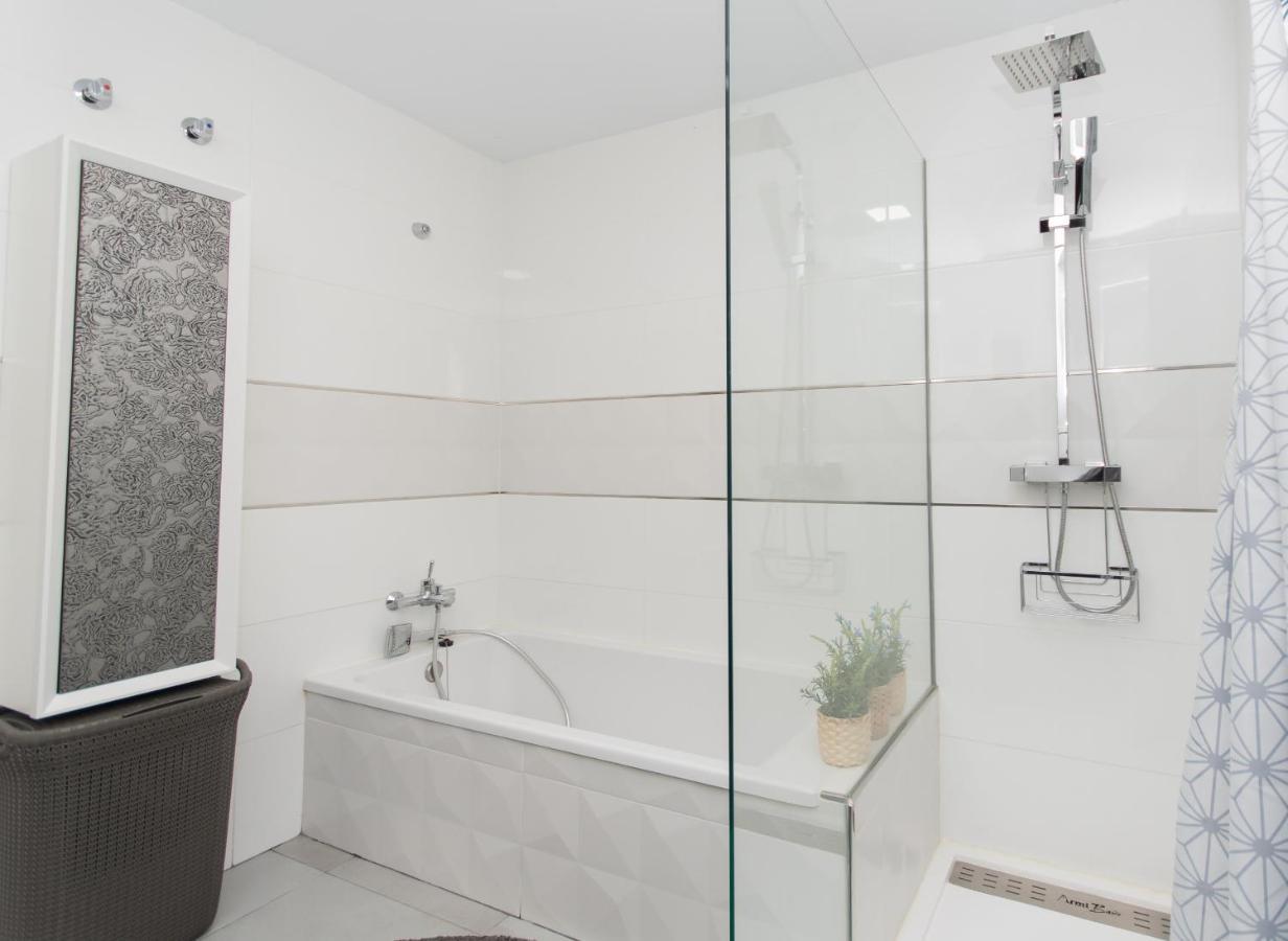 Cubo's Cozy & Modern Sol De Villaer Málaga