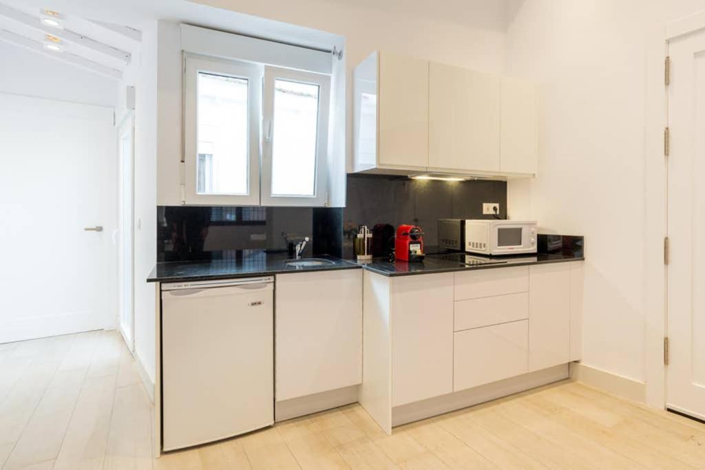 Teba-el Teatro Prime Location Private Patio Appartement *
