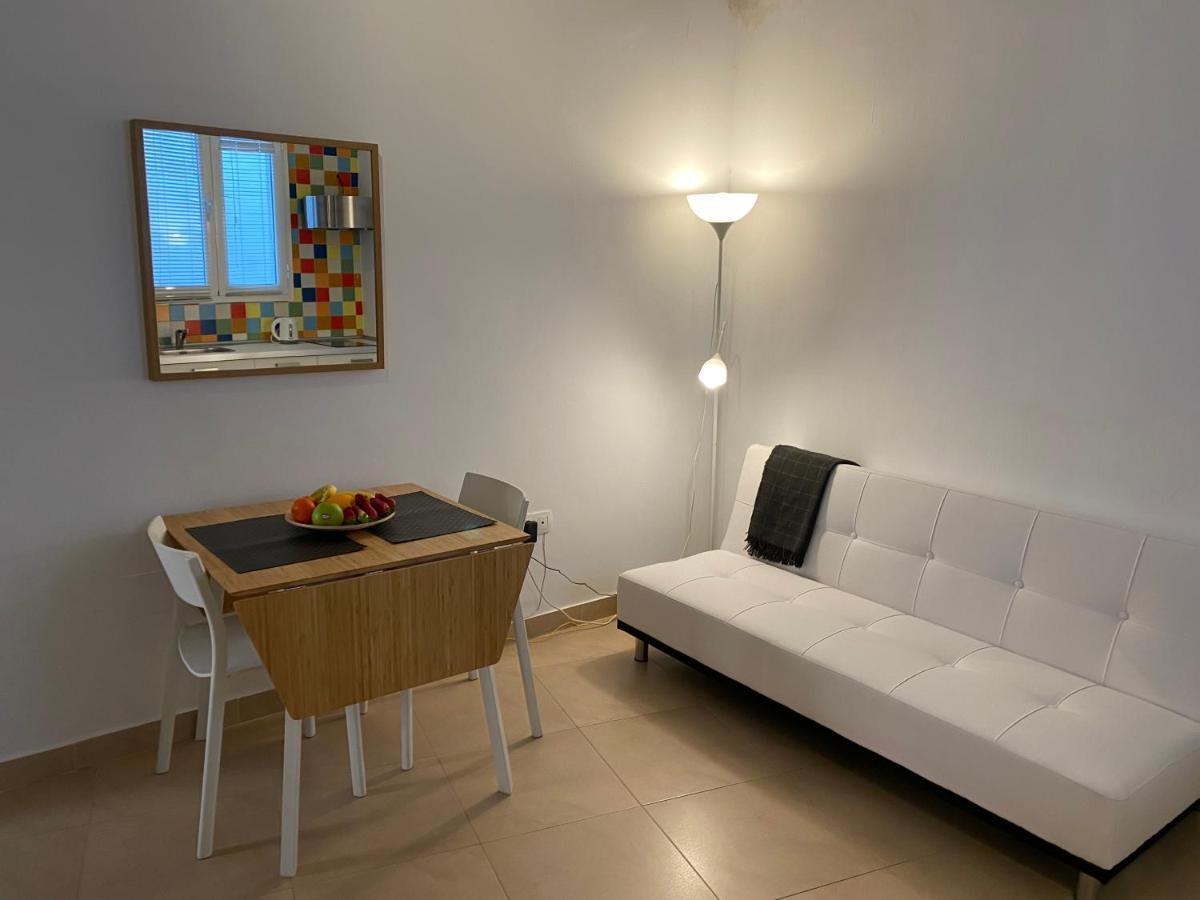 Alvarez 7 * Málaga