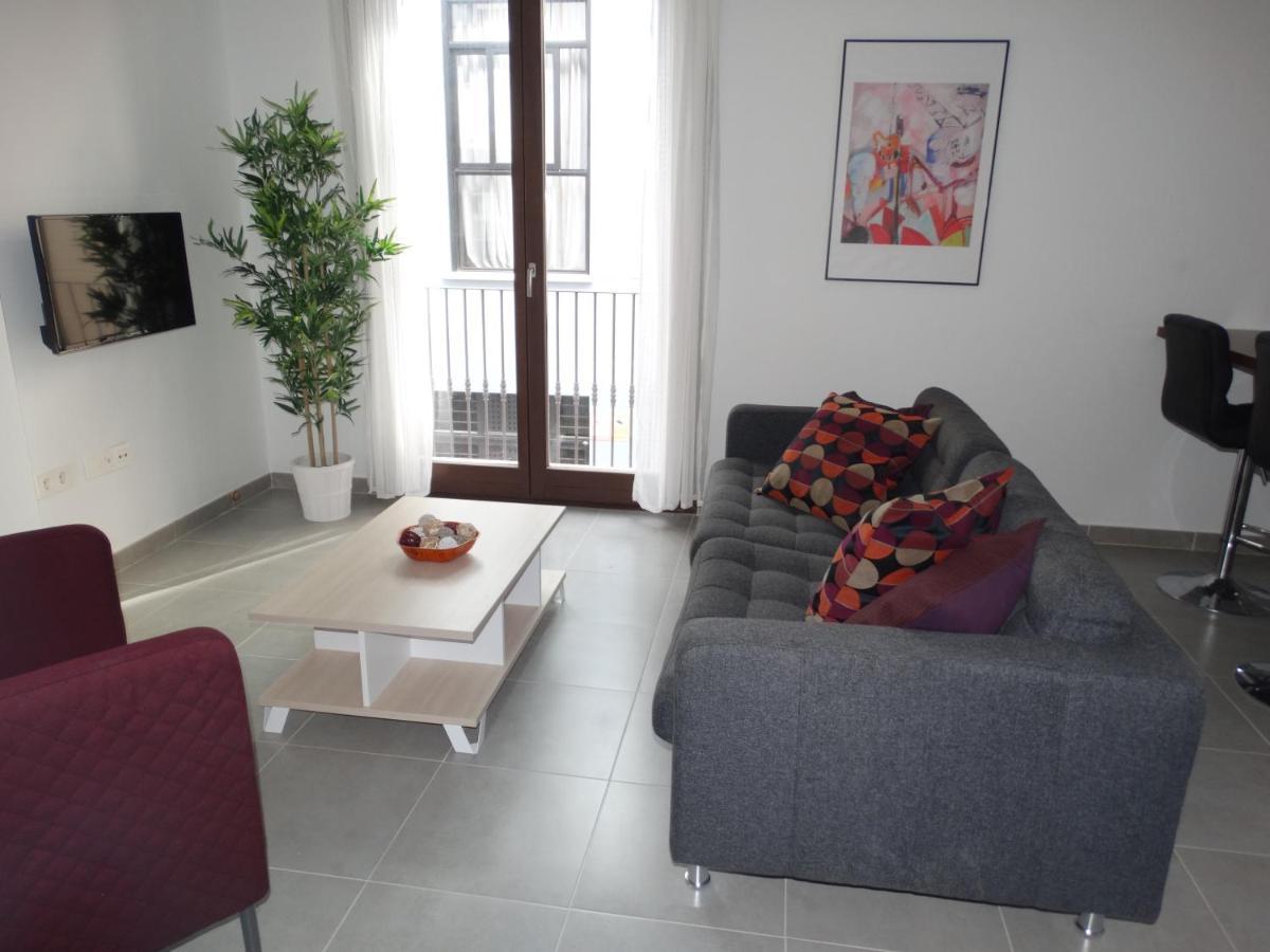 - Jinetes, 23 Malaga