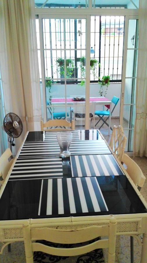 Apartamento With 4 Bedrooms In With Furnished Balcony And Wifi