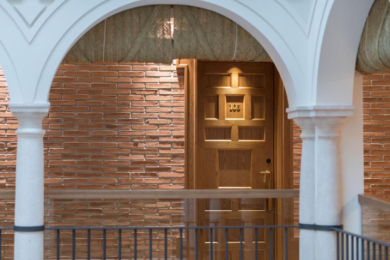 Hotel Palacio Solecio, A Small Luxury Of The World