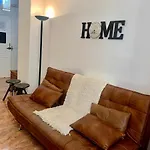Lyrioshomes Malaga La Merced Centro
