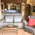 A Home-From-Home With Stunning Views Fibre-Optic Broadband + Uk And Spanish Tv