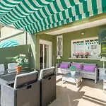 Sun & Beach House