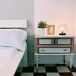 Maria Magdalena - Room 9