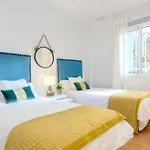 Genteel Home Paseo De Reding